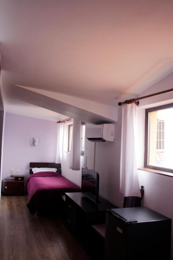 Guest House Bulgari คาซานลัก ภายนอก รูปภาพ